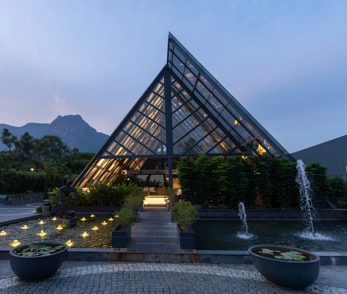 Darza Resort Entrance